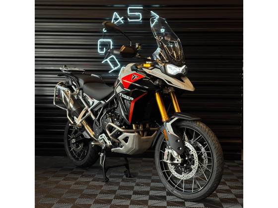 TRIUMPH TIGER 900 RALLY PRO TRIUMPH TIGER 900 RALLY PRO